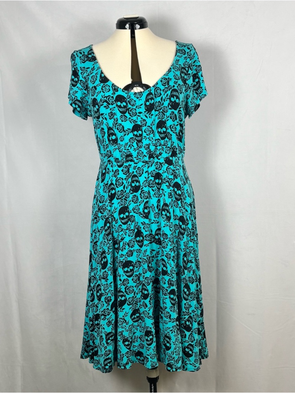 Torrid Turquoise Skull Print Fit-and-Flare Midi Dress Goth Romance Retro Chic